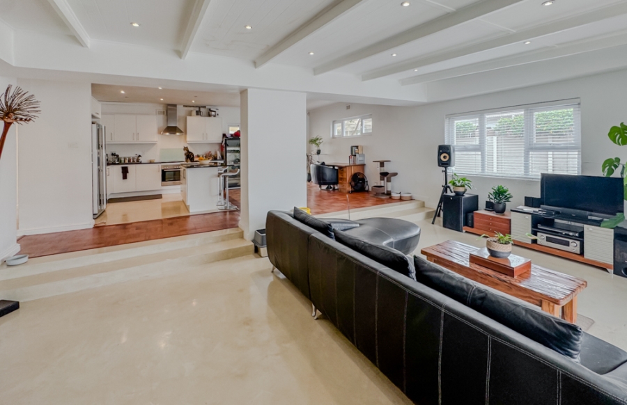 3 Bedroom Property for Sale in Claremont Western Cape